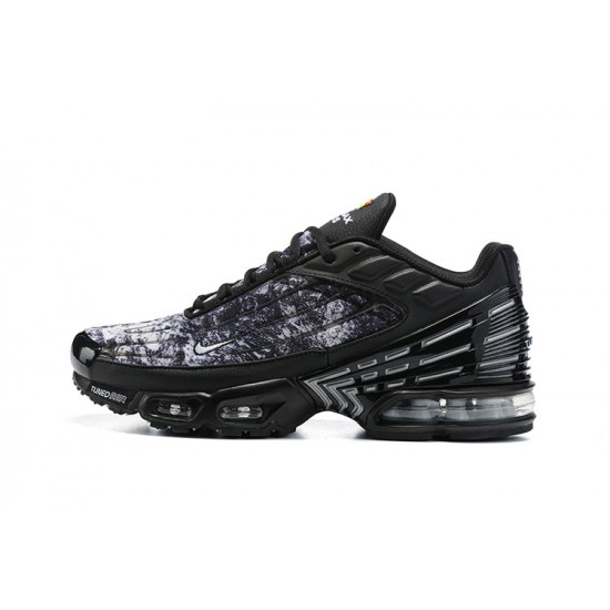 Men Sports Shoes Nike Air Max Plus 3 Black White DO6386-001