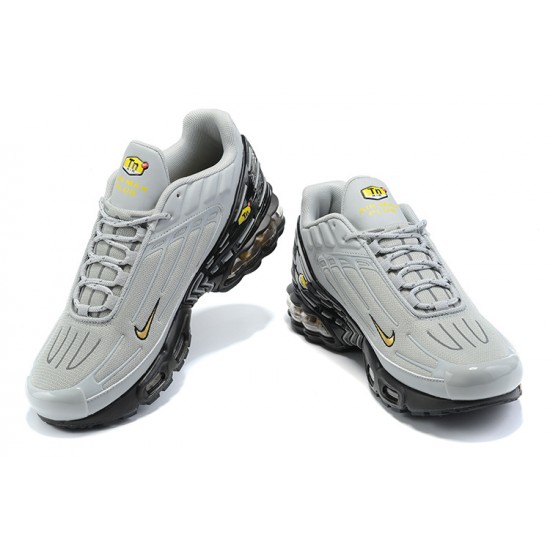 Men Sports Shoes Nike Air Max Plus 3 Grey Black DQ1105-001