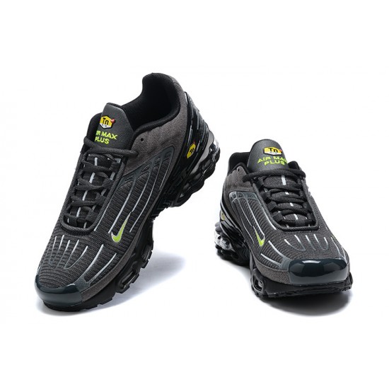 Men Sports Shoes Nike Air Max Plus 3 Grey Black FQ2387-001