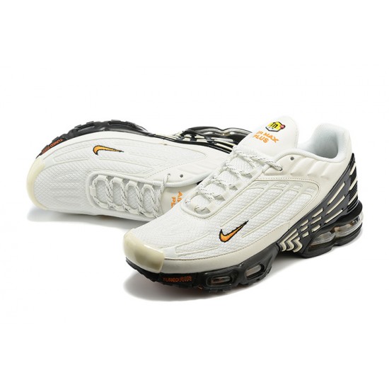 Men Sports Shoes Nike Air Max Plus 3 White Orange DQ1105-001