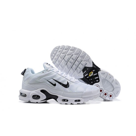 Men Sports Shoes Nike Air Max Plus Tn White Black