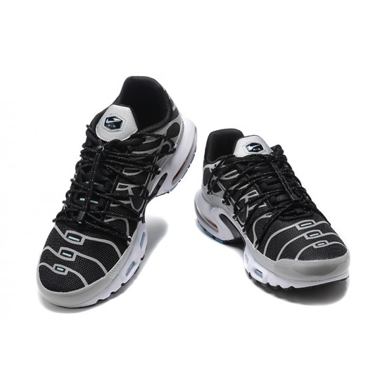Men Sports Shoes Nike Air Max Plus Utility Black Grey FD0799-001
