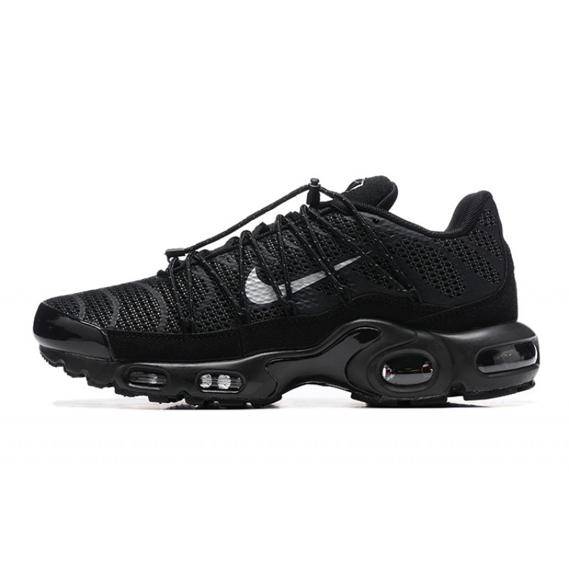 Men Sports Shoes Nike Air Max Plus Utility Black
