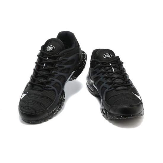 Men Sports Shoes Nike Air Max Terrascape Plus Black White